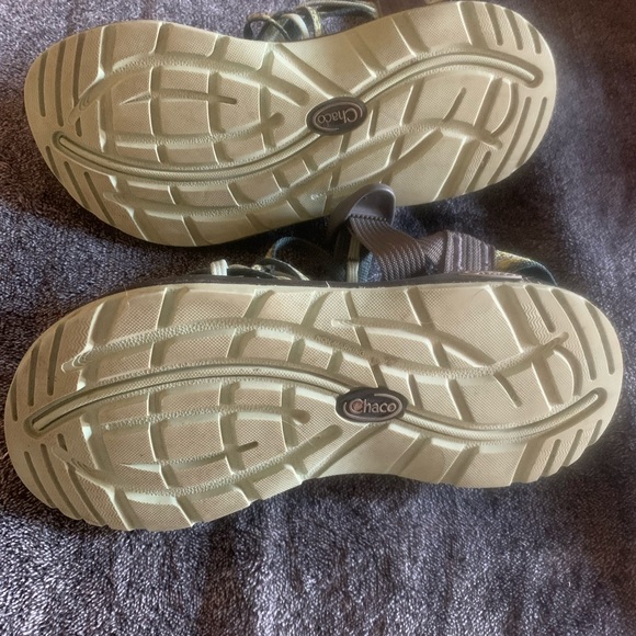 Chaco, sea foam green, size 6, used. Great condition. - Picture 3 of 4